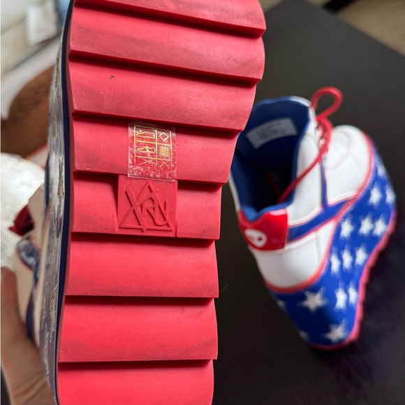 Y.R.U. shoes, star Qozmo Platform sneakers, size 6, white/blue/red. - Picture 3 of 6